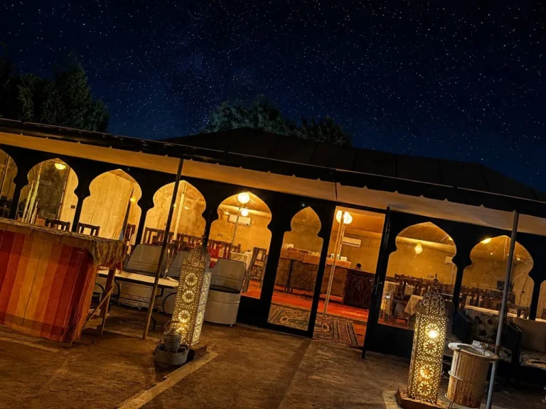 Photos Terrasse du restaurant du camp sous les étoiles du Sahara